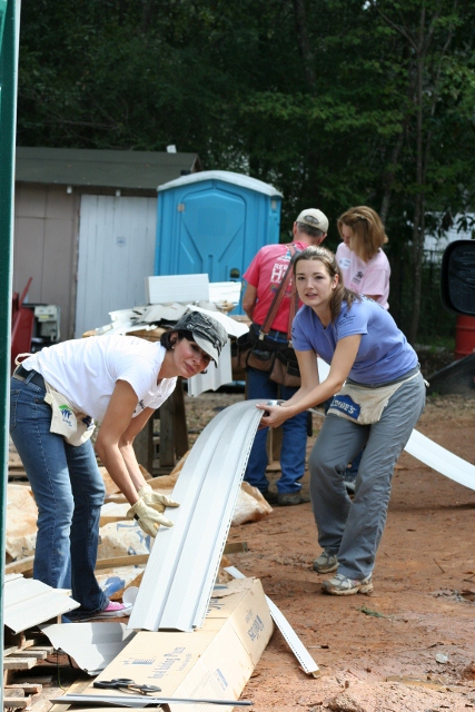 Florida Marine Transporters employees building homes for Habitat for Humanity